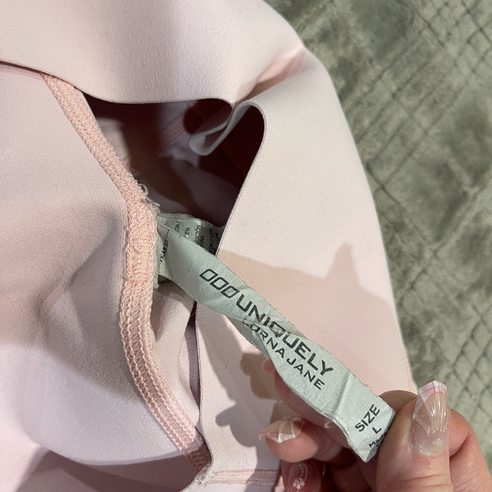 Lorna Jane Light Pink Activewear